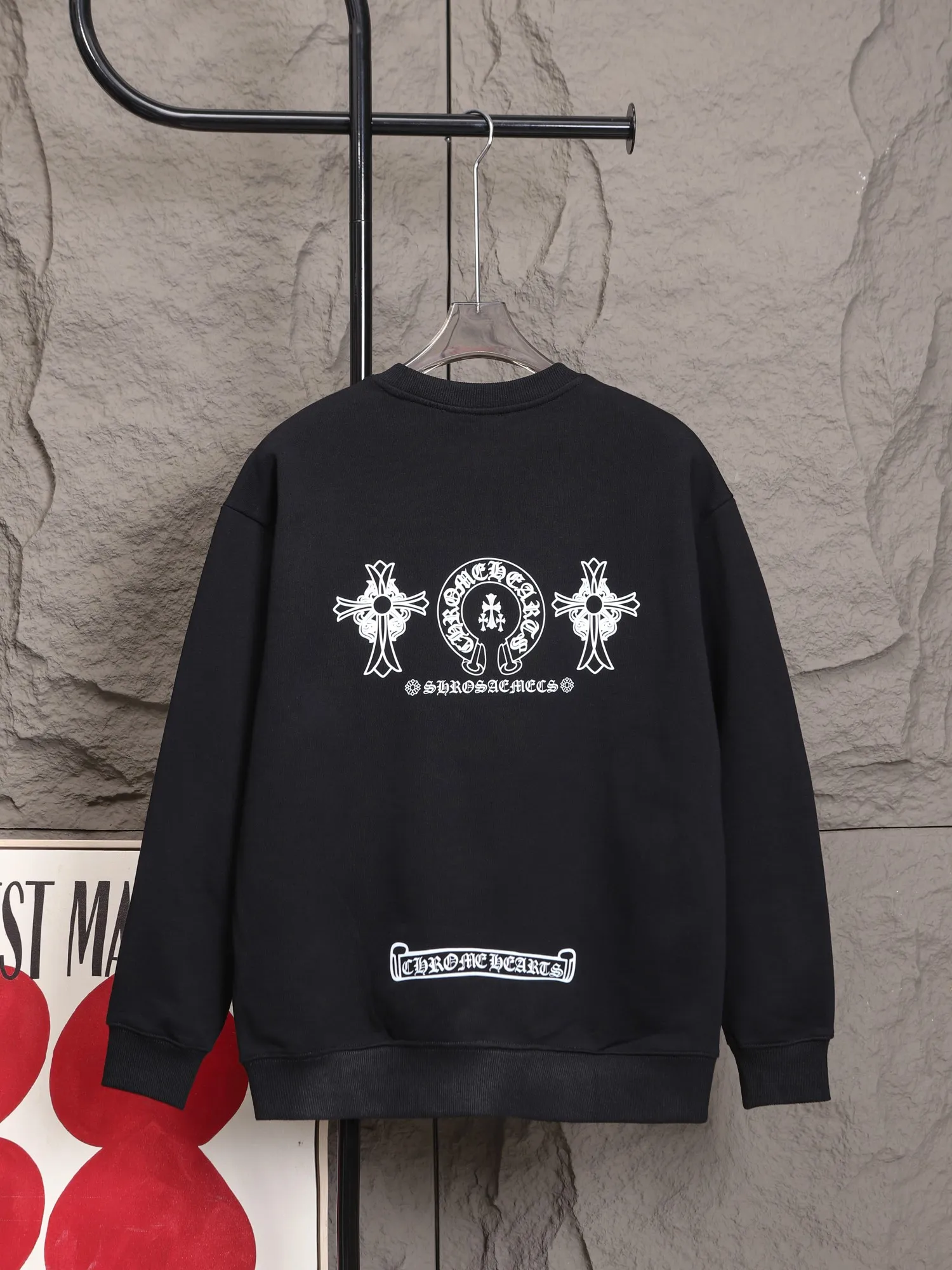 🅿️270 High quality 2025 new B27 Crow Heart Sanskrit cross horseshoe print round neck long-sleeved fashionable sweatshirt for men and women. The fabric is made of 450g pure cotton terry, which is rich in texture, soft and not collapsed, drapes smoothly and is not easy to wrinkle. Neat sewing, beautiful and fashionable, not easy to deform, comfortable and durable. The threads of the ingredients are made of 100% cotton, custom-woven and dyed, with zero color difference!